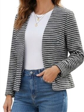 H&M Academia Preppy Black Textured Tweed Cropped Blazer Small